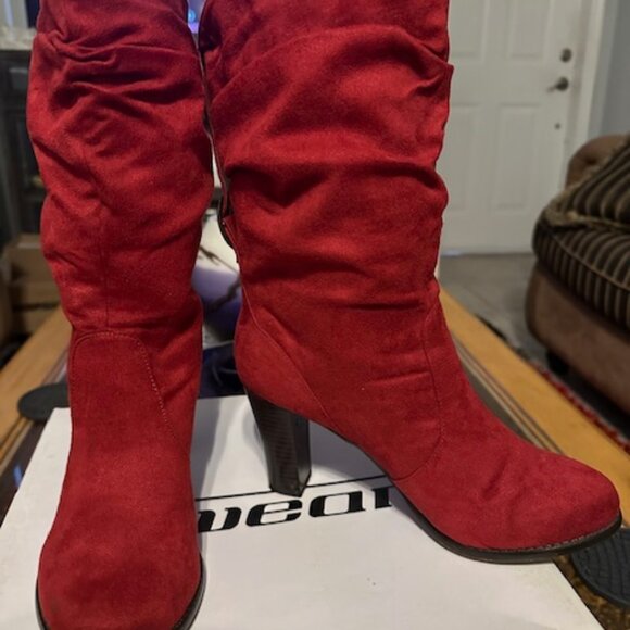 boots - Picture 1 of 4